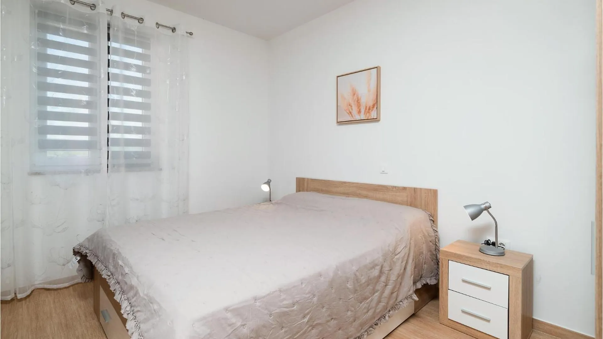Amazing Apartment In Rovinj With Kitchen